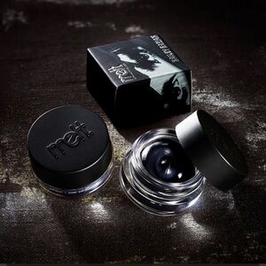Melt Cosmetics ONYX ULTRA-MATTE GEL LINER
